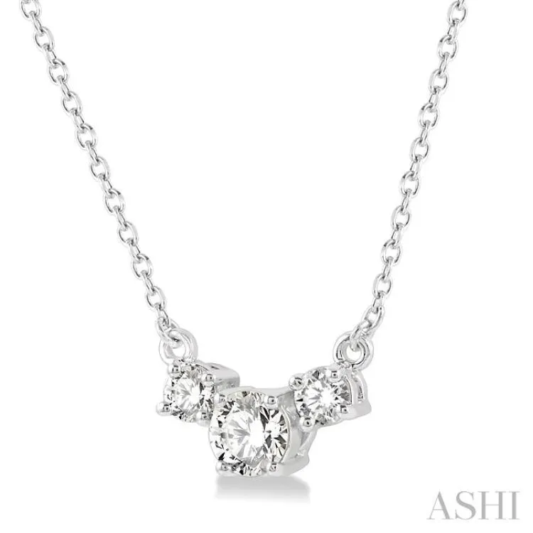 1/4 Ctw Three Stone Round Cut Diamond Necklace in 14K White Gold