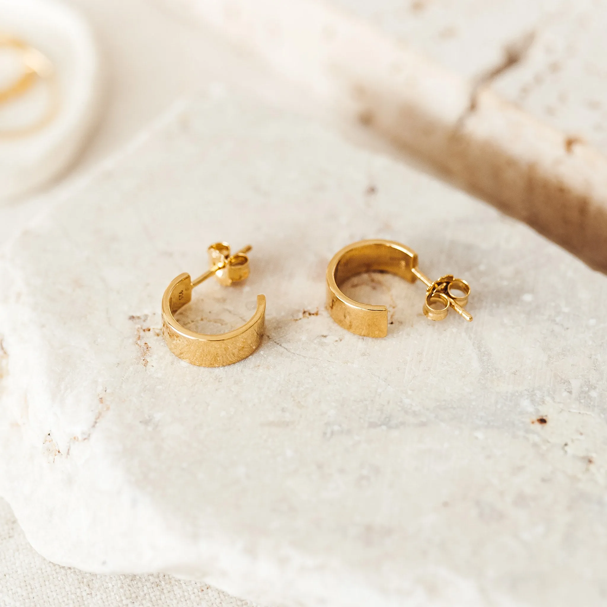 Chunky Gold Hoop Earrings - Sissel