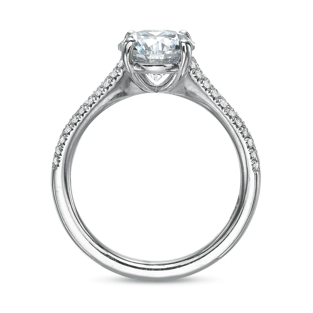 Classic Diamond Engagement Ring with Tapered Pavé Diamond Band