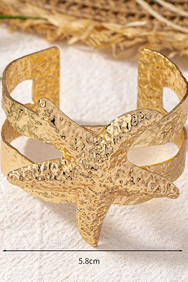 Elegant Alloy Starfish Open Bracelet