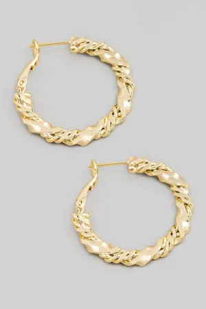 Fame Double Twist Chain Latch Hoop Earrings