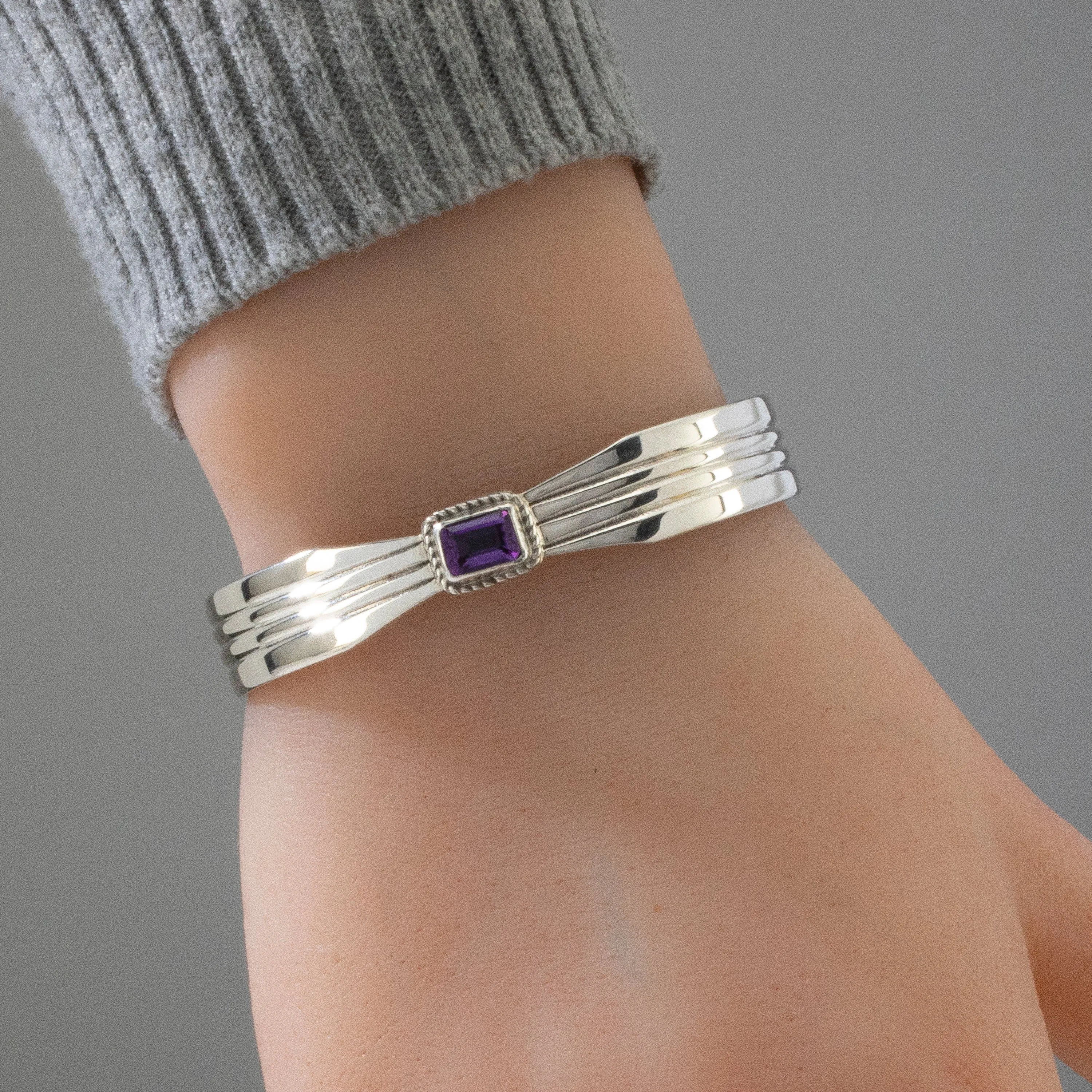 Joe Begay Amethyst Navajo USA Native American Made 925 Sterling Silver Cuff