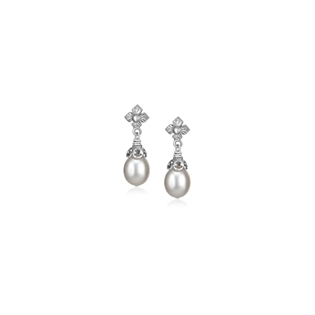 Pearl Earrings with Flower Detail in Silver