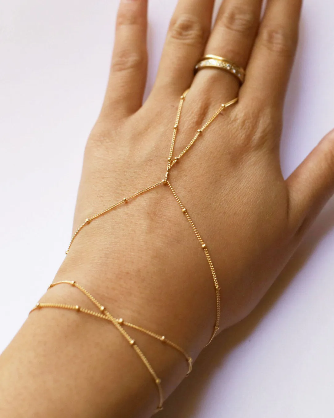 Satellite Hand Chain